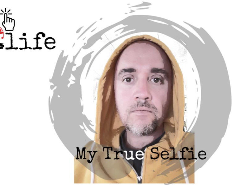 RealVideo 1: My True Selfie, a bitter-sweet backstory & suburban ambience